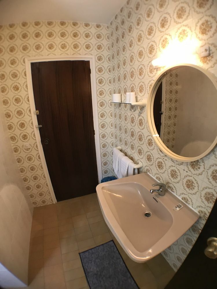 Hostal Can Joanet كامبريلس المظهر الخارجي الصورة